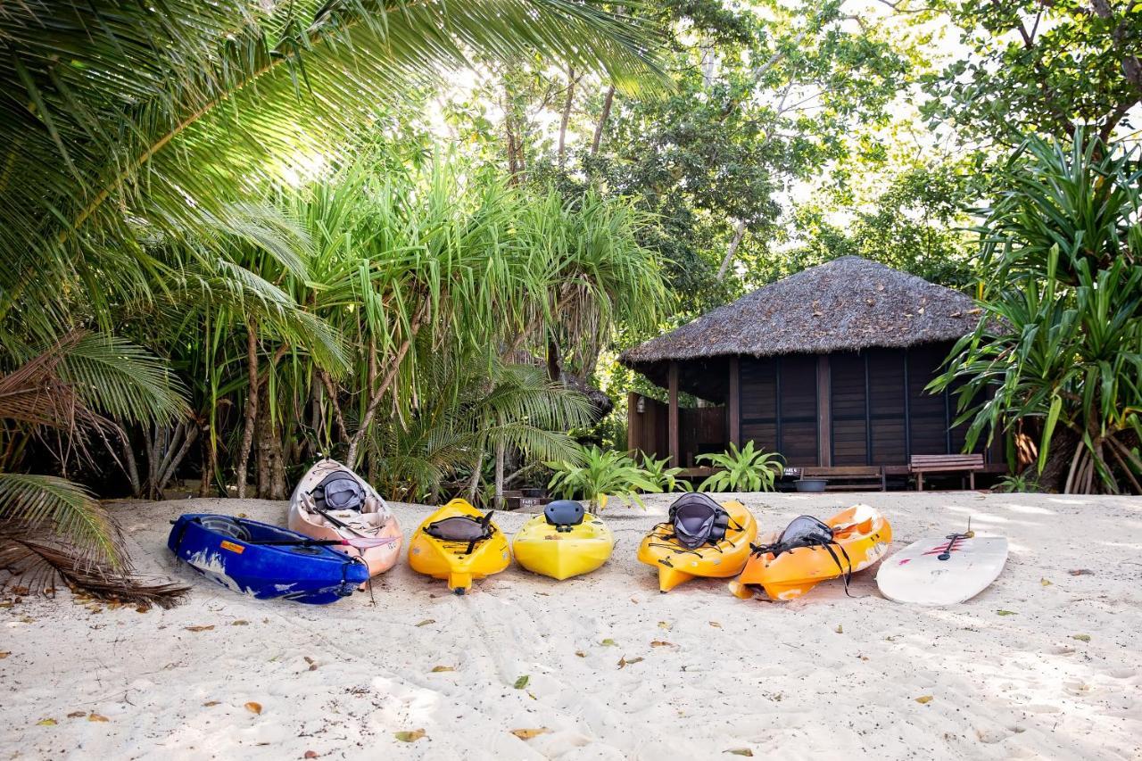 Barrier Beach Resort (Adults Only) Luganville Exterior photo