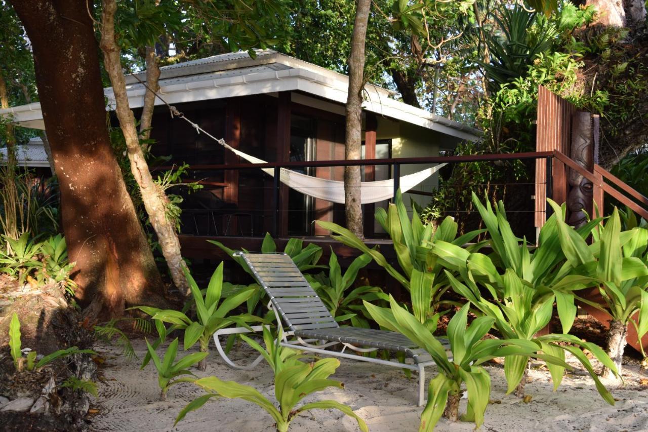 Barrier Beach Resort (Adults Only) Luganville Exterior photo